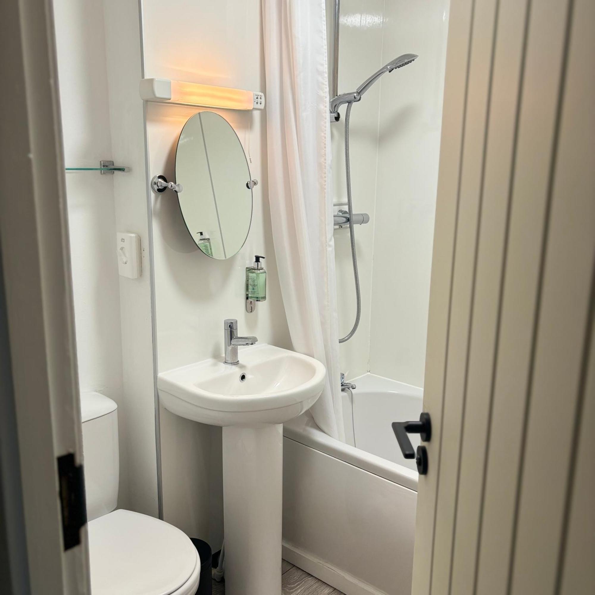 Lomond Hills Hotel & Health Club Freuchie Esterno foto